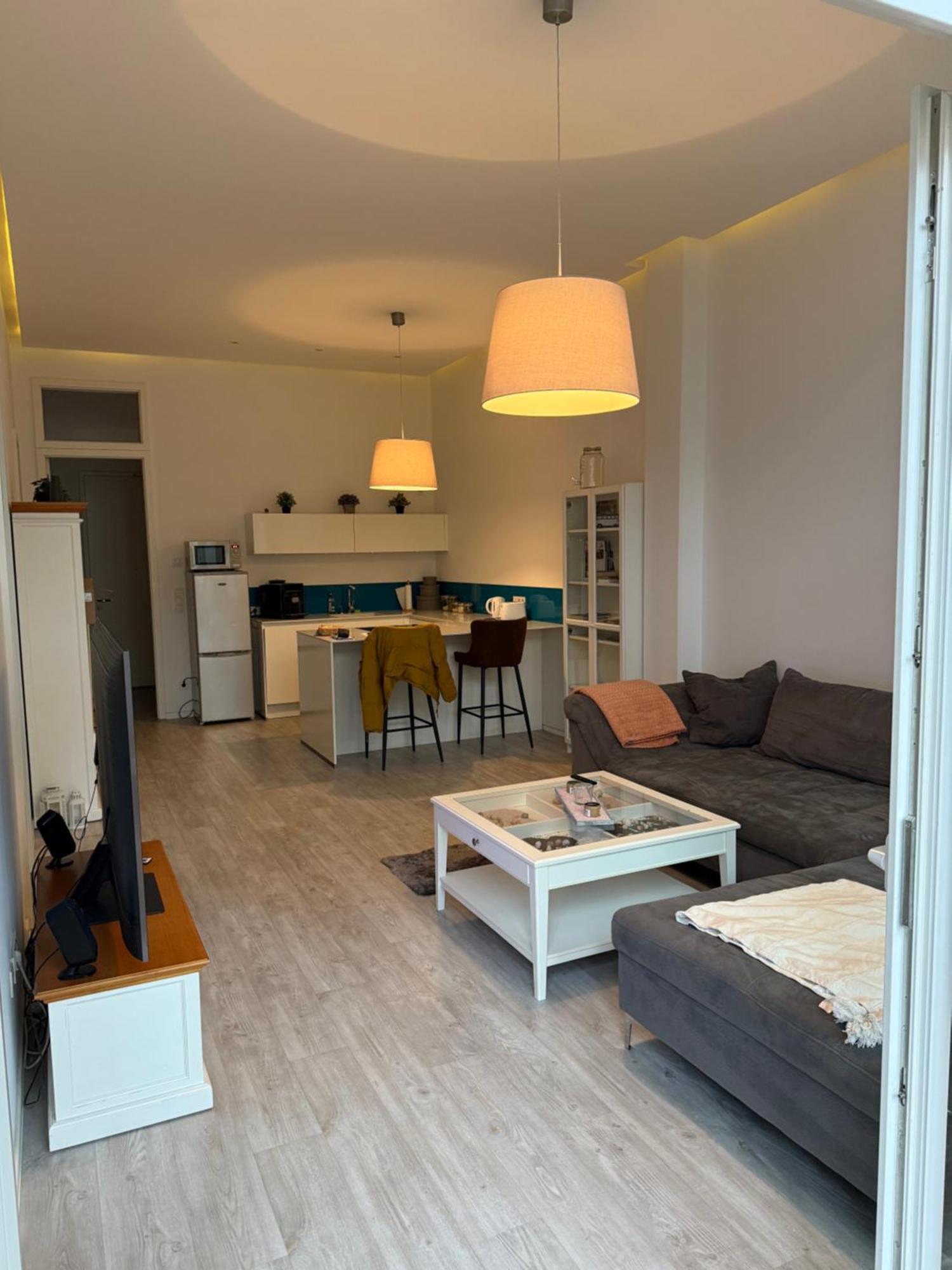 Relax-Wohnung Mit Balkon Ueber Die Weisse Elster Lipsk Zewnętrze zdjęcie